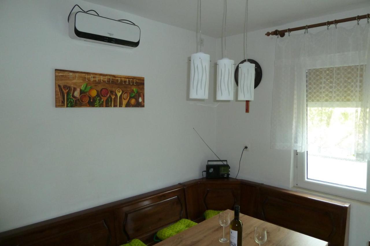 Biserka Opatija Buitenkant foto